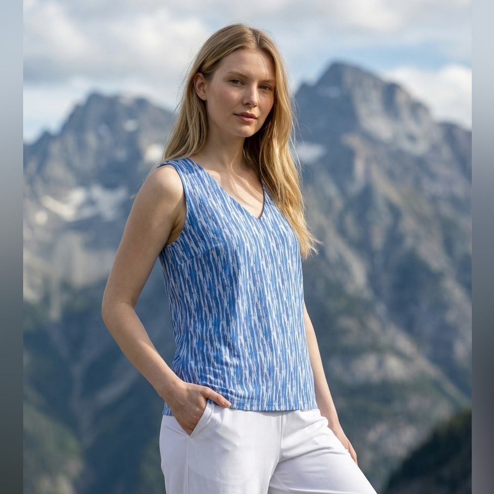 Eddie Bauer Blue Print V-Neck Performance Tank Top XS Stretch Travel